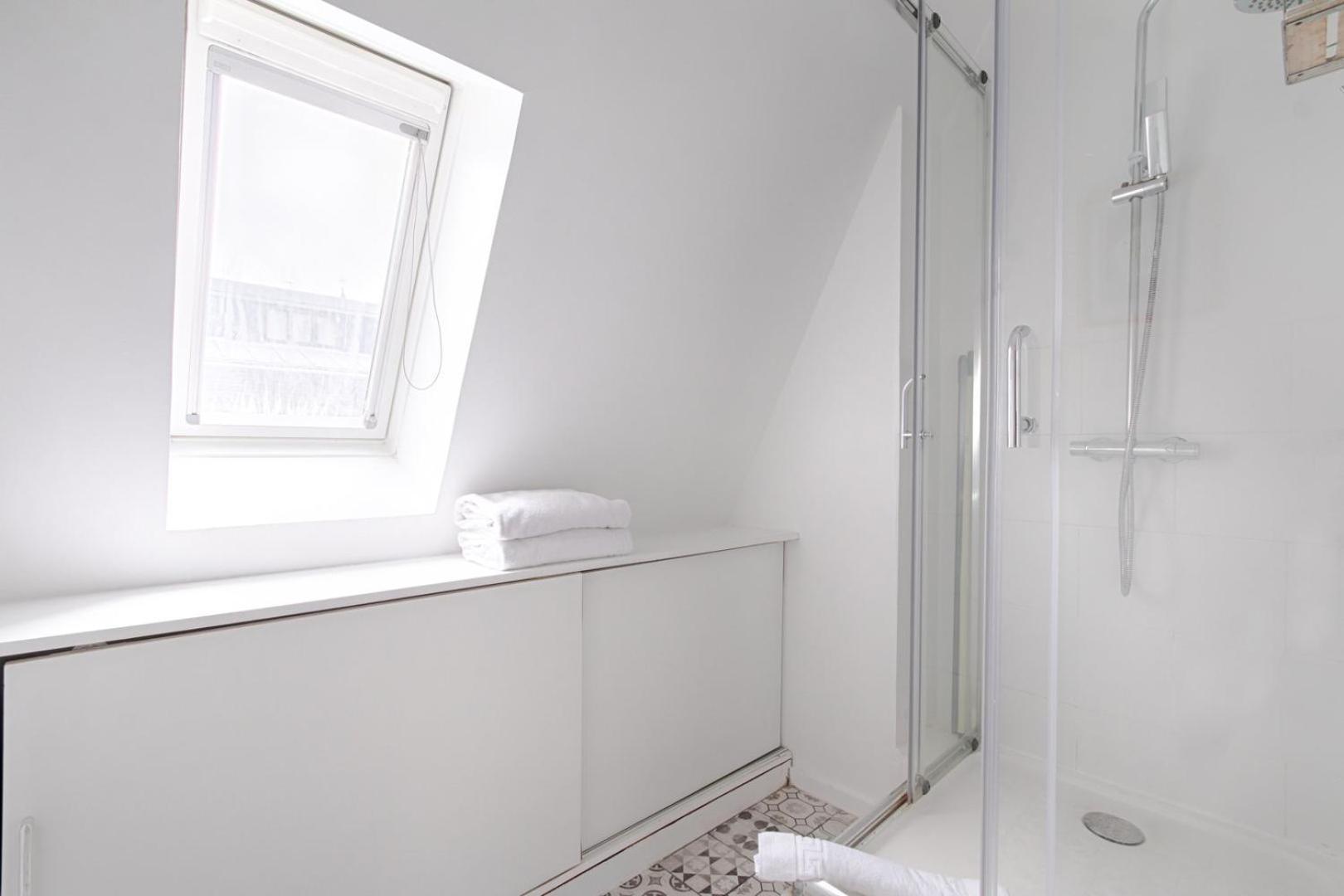 Appartement Near To Saint Lazare - 6P Paris Exterior photo